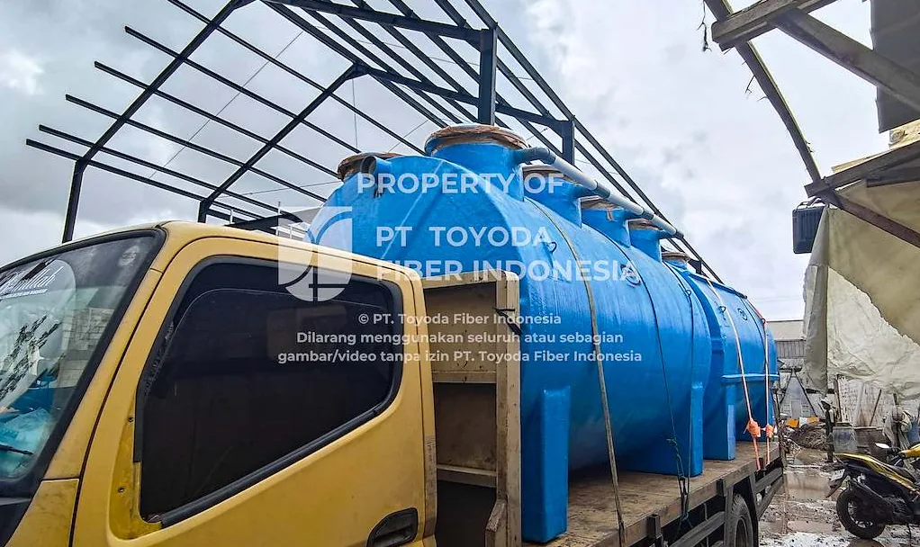STP Fiberglass Mie Gacoan — foto 3